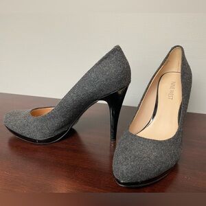 Nine West Women's Gray Heels